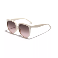 Load image into Gallery viewer, Women Sunglasses, SSS3015
