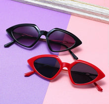 Load image into Gallery viewer, Women Sunglasses, SSS3045
