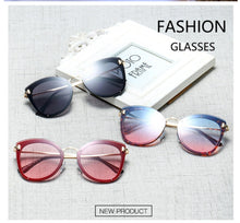 Load image into Gallery viewer, Women Sunglasses, SSS3012
