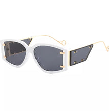 Load image into Gallery viewer, Women Sunglasses SSS3065

